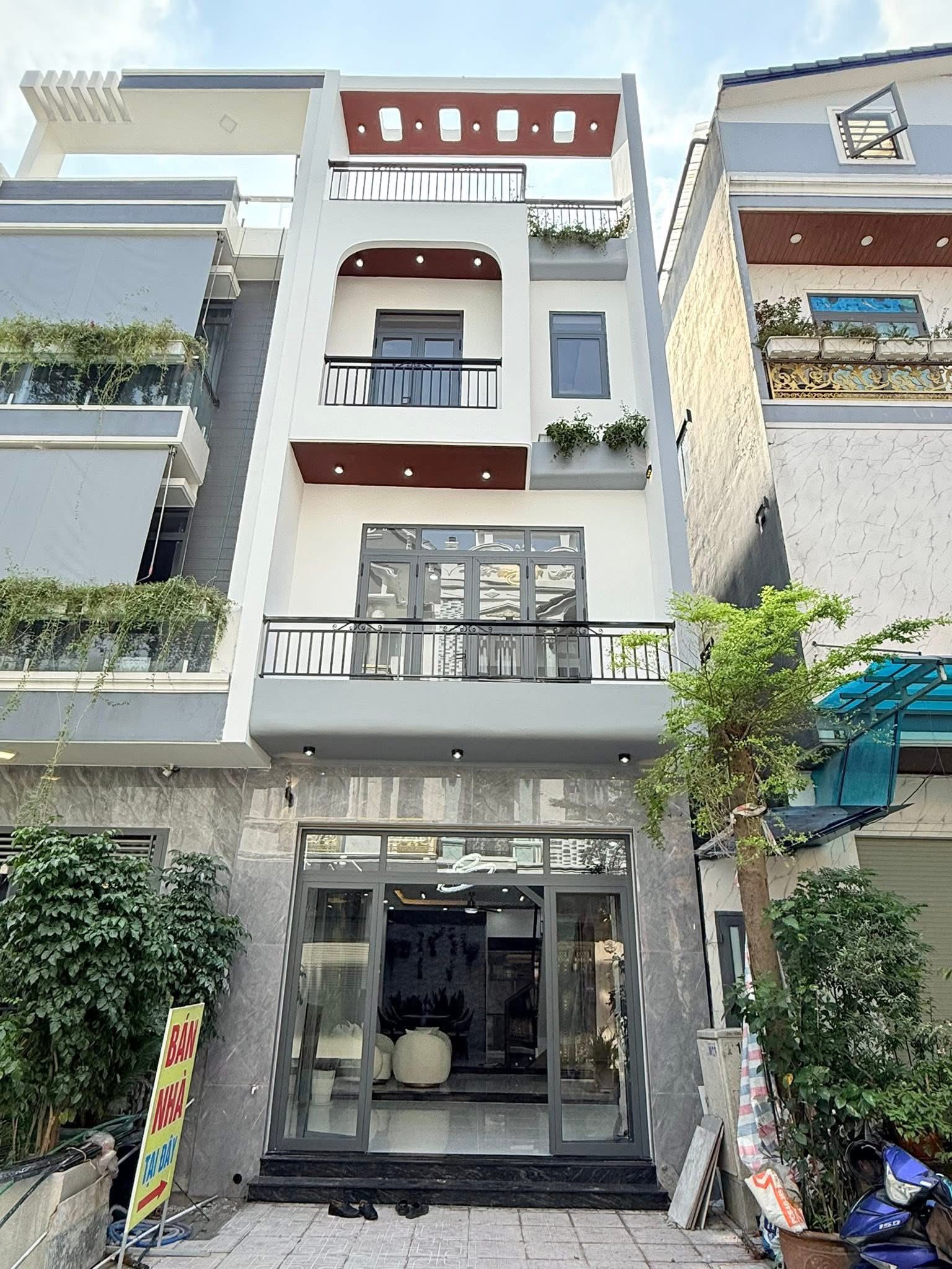 BÁN NHÀ TT LONG TRẠCH – LONG AN - 105M² – 2 TỶ 5 - SỔ HỒNG RIÊNG – CƠ HỘI VÀNG!